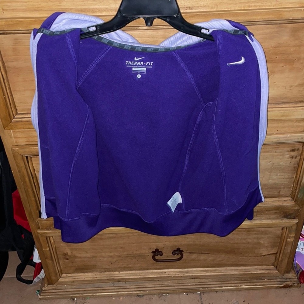 Nike zip up thermal jacket